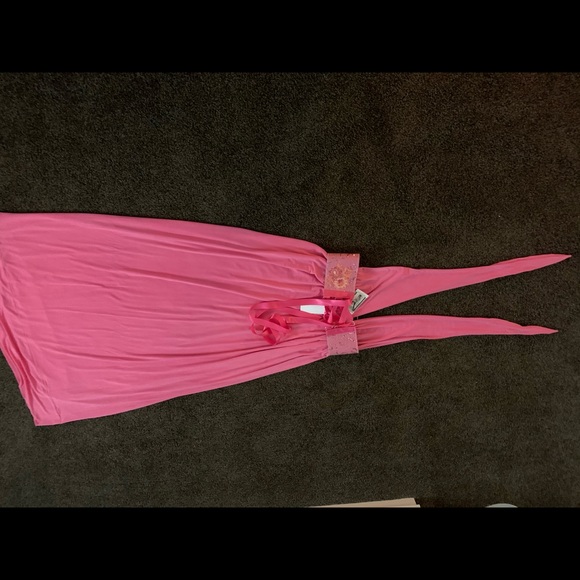 Venni Caprice Dress from Etsy. - Picture 4 of 5